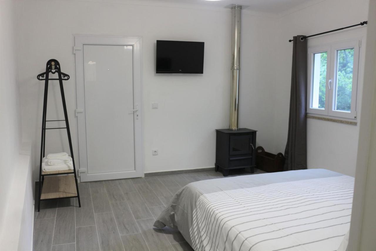 Casinhas Da Lu Apartment Geres Bagian luar foto