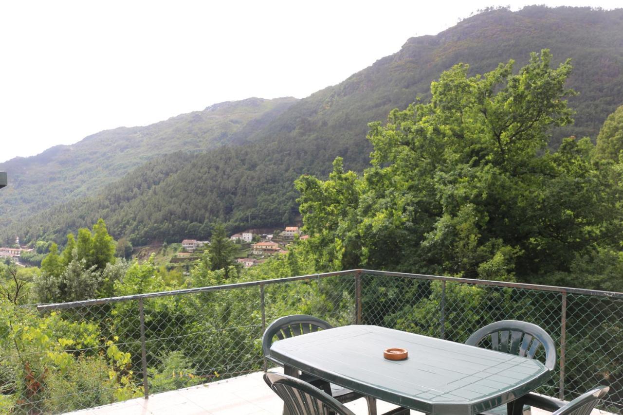 Casinhas Da Lu Apartment Geres Bagian luar foto